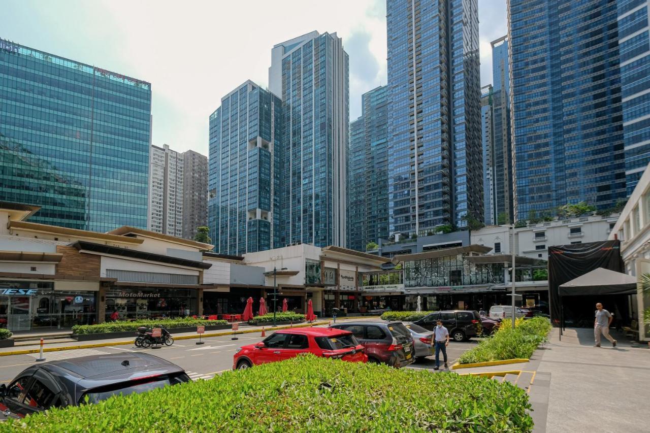 Cityscape View 2Br In Uptown Bgc W 200Mbps Wifi Taguig Eksteriør billede
