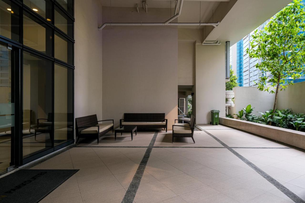 Cityscape View 2Br In Uptown Bgc W 200Mbps Wifi Taguig Eksteriør billede