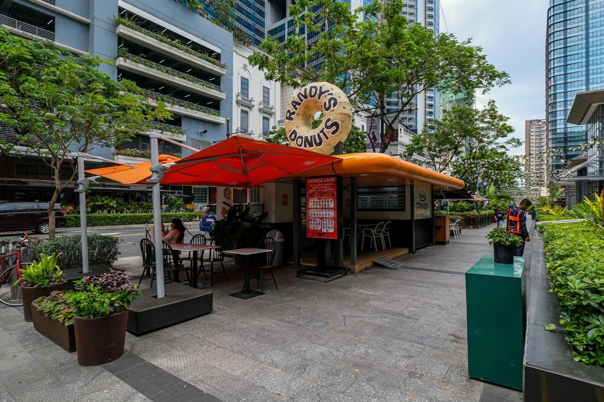 Cityscape View 2Br In Uptown Bgc W 200Mbps Wifi Taguig Eksteriør billede