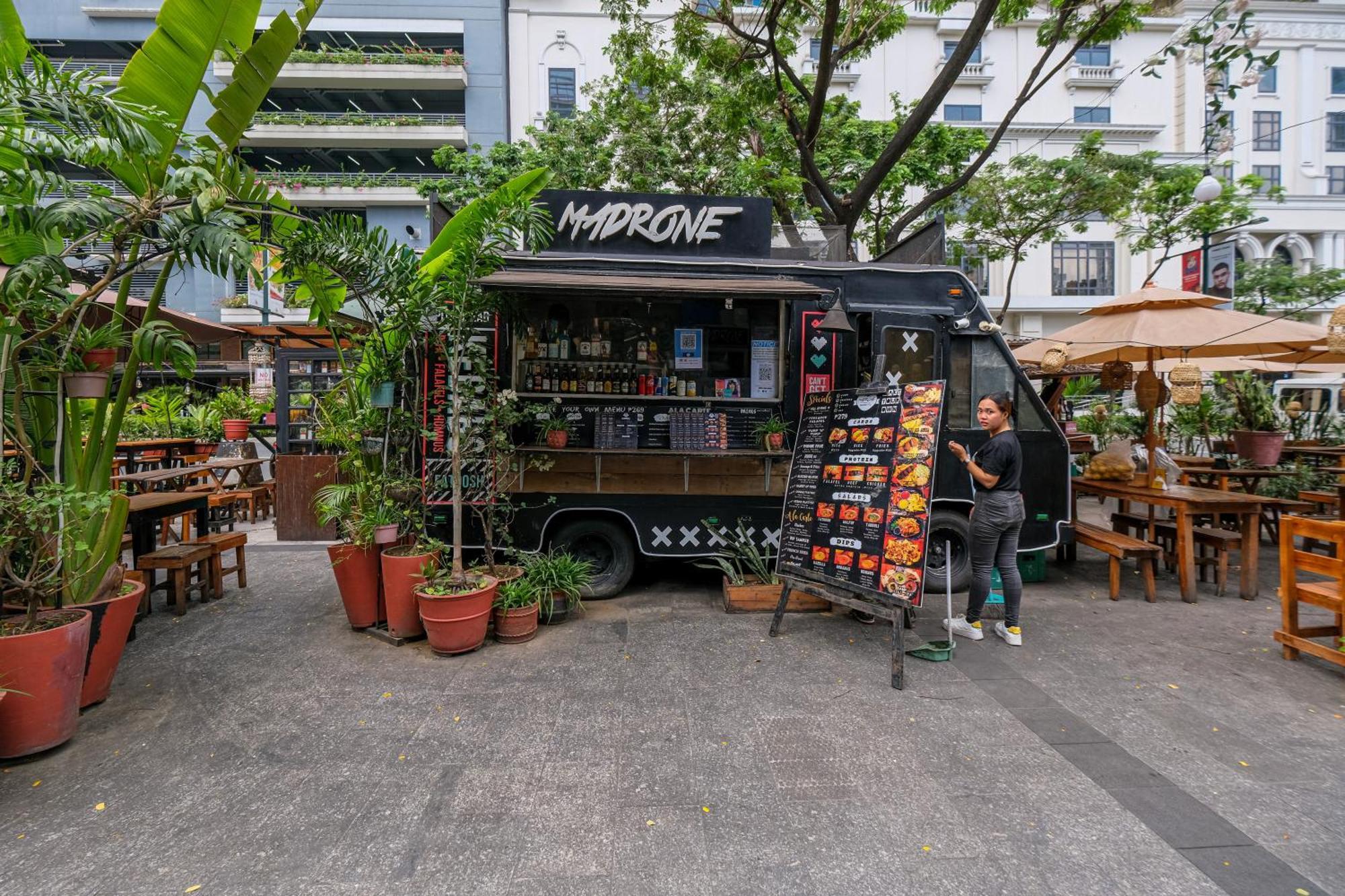 Cityscape View 2Br In Uptown Bgc W 200Mbps Wifi Taguig Eksteriør billede